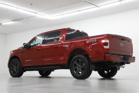 More photos of 2022 Ford F-150 LARIAT at Jim Falk Motors, MO