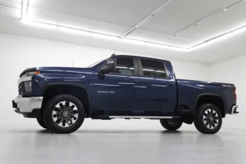Photos of 2021 Chevrolet Silverado 2500HD LT for sale in Clinton, MO at Jim Falk Motors