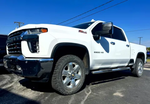 White 2022 Chevrolet Silverado 2500HD LTZ for sale in Clinton, MO