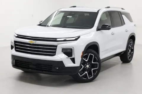 More photos of 2026 Chevrolet Traverse FWD High Country at Jim Falk Motors, MO