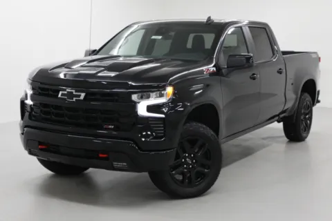 More photos of 2026 Chevrolet Silverado 1500 LT Trail Boss at Jim Falk Motors, MO