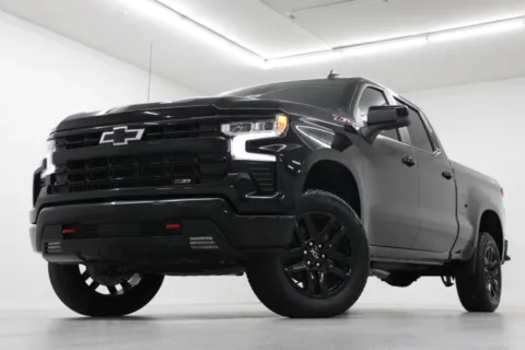 Black 2026 Chevrolet Silverado 1500 LT Trail Boss for sale in Clinton, MO