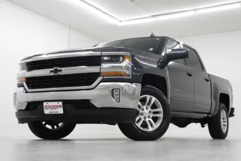Gray 2018 Chevrolet Silverado 1500 LT for sale in Clinton, MO
