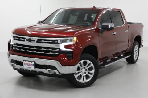 More photos of 2022 Chevrolet Silverado 1500 LTZ at Jim Falk Motors, MO