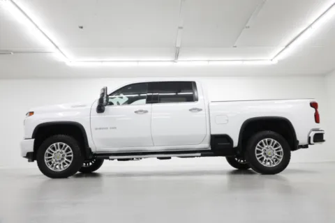 Another view of 2022 Chevrolet Silverado 2500HD High Country for sale in Clinton, MO at Jim Falk Motors