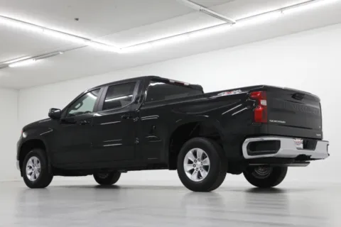More photos of 2026 Chevrolet Silverado 1500 LT at Jim Falk Motors, MO
