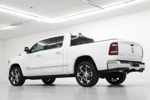 More photos of 2020 Ram 1500 Limited at Jim Falk Motors, MO