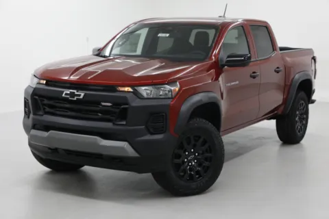 More photos of 2026 Chevrolet Colorado 4WD Trail Boss at Jim Falk Motors, MO