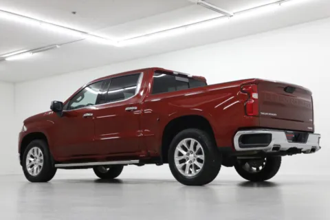 More photos of 2022 Chevrolet Silverado 1500 LTD LTZ at Jim Falk Motors, MO