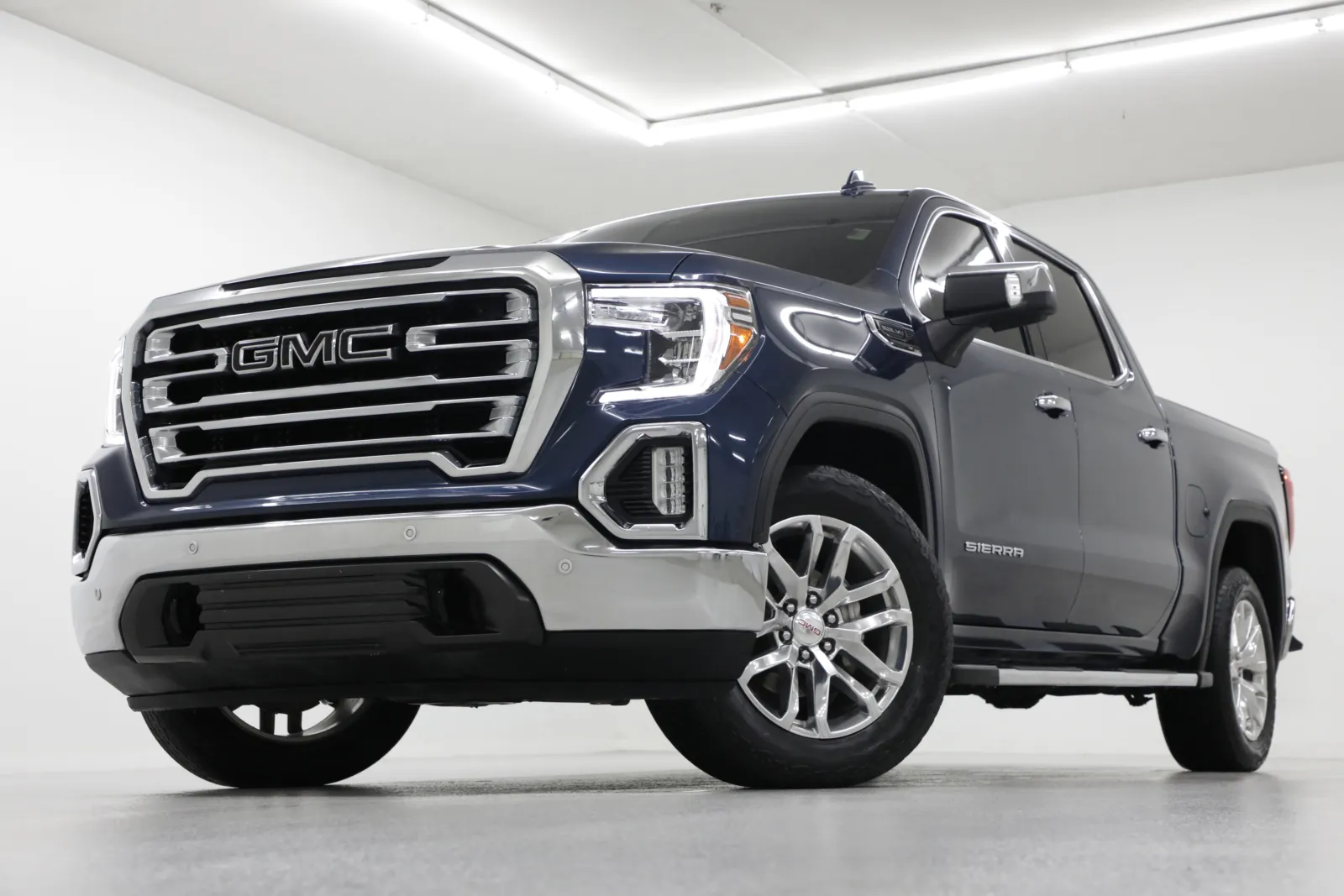 Blue 2021 GMC Sierra 1500 SLT for sale in Clinton, MO