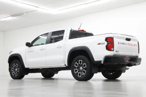 More photos of 2024 Chevrolet Colorado 4WD Z71 at Jim Falk Motors, MO