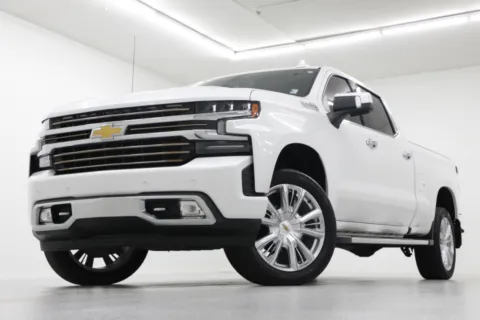 White 2022 Chevrolet Silverado 1500 LTD High Country for sale in Clinton, MO