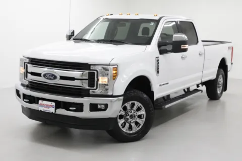 More photos of 2019 Ford Super Duty F-350 SRW XLT at Jim Falk Motors, MO