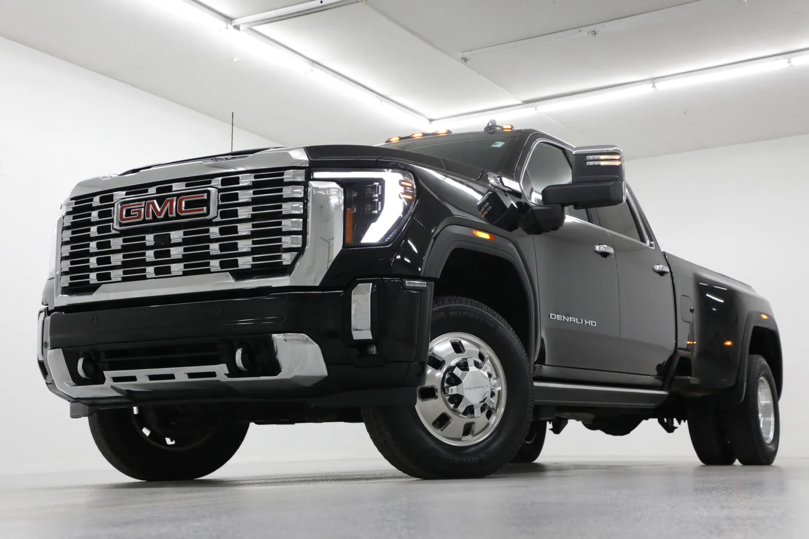 2024 GMC Sierra 3500HD Denali for sale in Clinton, MO