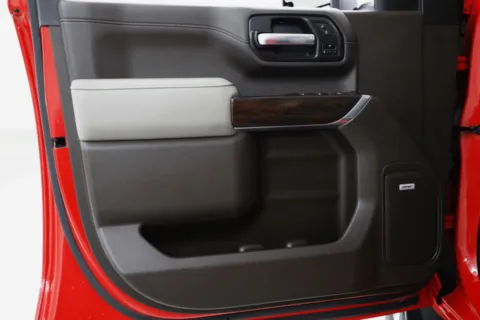 Photos of 2022 GMC Sierra 2500HD SLT for sale in Clinton, MO at Jim Falk Motors