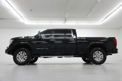 Another view of 2020 GMC Sierra 3500HD Denali for sale in Clinton, MO at Jim Falk Motors