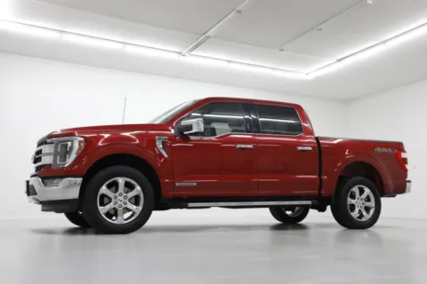 Photos of 2021 Ford F-150 LARIAT for sale in Clinton, MO at Jim Falk Motors