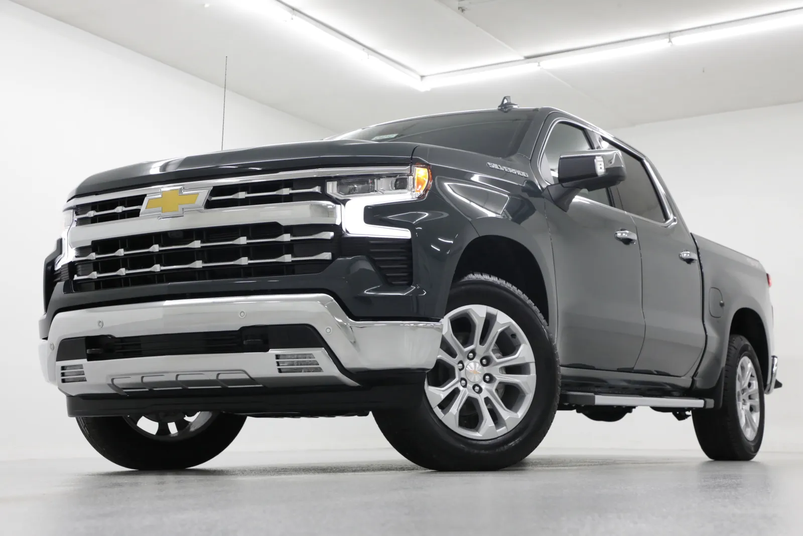 Gray 2026 Chevrolet Silverado 1500 LTZ for sale in Clinton, MO