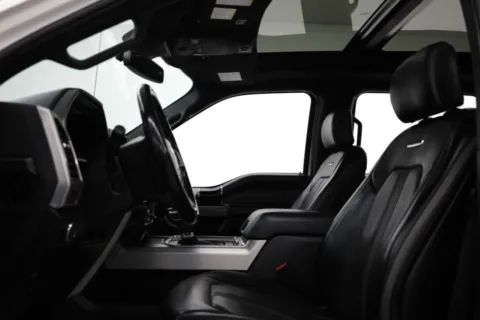 More photos of 2019 Ford F-150 Platinum at Jim Falk Motors, MO