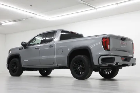 More photos of 2026 GMC Sierra 1500 Elevation at Jim Falk Motors, MO