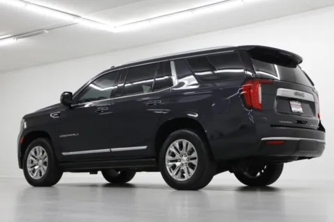 More photos of 2023 GMC Yukon Denali at Jim Falk Motors, MO