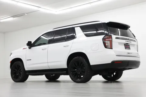 More photos of 2021 Chevrolet Tahoe Z71 at Jim Falk Motors, MO