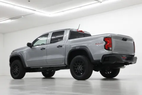More photos of 2026 Chevrolet Colorado 4WD Trail Boss at Jim Falk Motors, MO