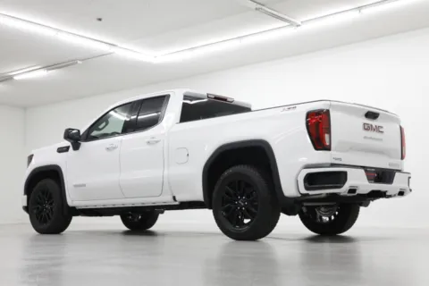 More photos of 2026 GMC Sierra 1500 Elevation at Jim Falk Motors, MO