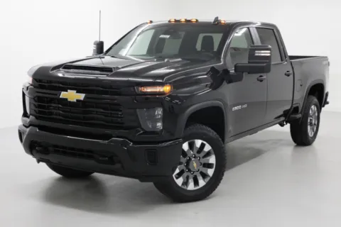 More photos of 2026 Chevrolet Silverado 2500HD Custom at Jim Falk Motors, MO