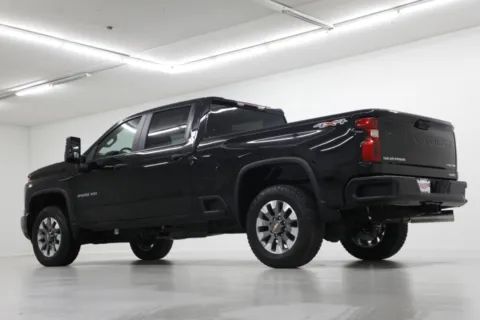 More photos of 2026 Chevrolet Silverado 2500HD Custom at Jim Falk Motors, MO