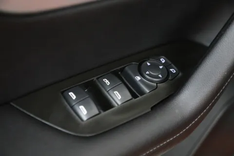 More photos of 2021 Chevrolet Blazer LT at Jim Falk Motors, MO