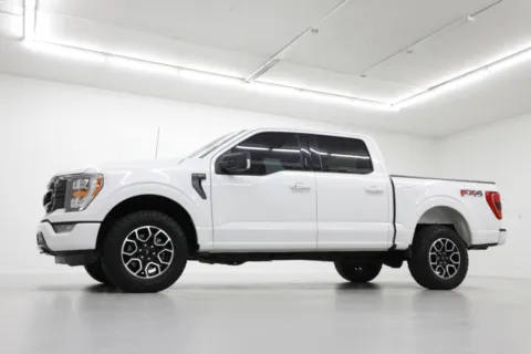 Photos of 2022 Ford F-150 XLT for sale in Clinton, MO at Jim Falk Motors