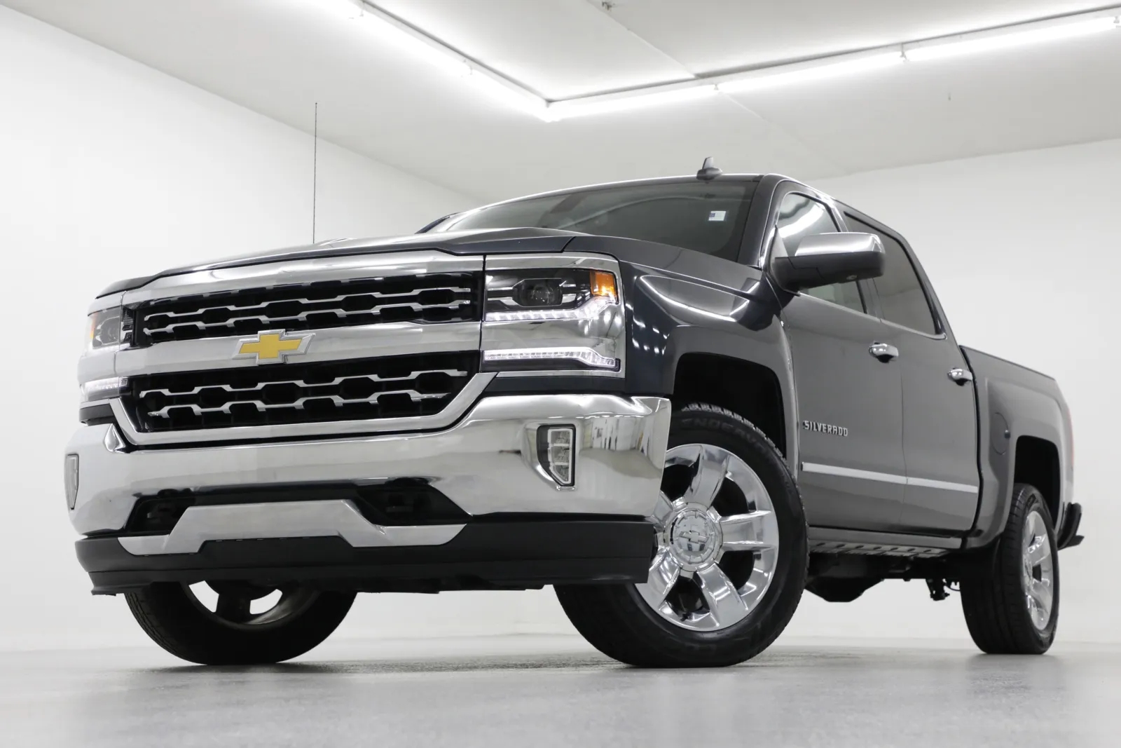 2018 Chevrolet Silverado 1500 LTZ for sale in Clinton, MO