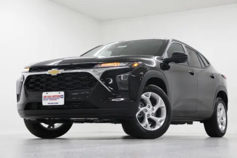 Black 2026 Chevrolet Trax LS for sale in Clinton, MO
