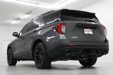 More photos of 2020 Ford Explorer ST at Jim Falk Motors, MO