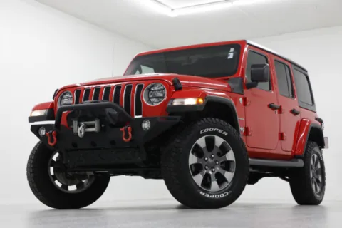 Red 2018 Jeep Wrangler Unlimited Sahara for sale in Clinton, MO