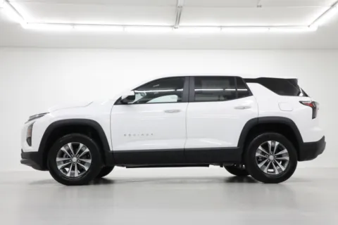 Another view of 2026 Chevrolet Equinox AWD LT for sale in Clinton, MO at Jim Falk Motors