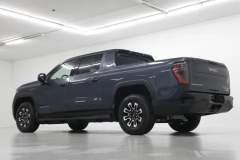 More photos of 2026 GMC Sierra EV Extended Range Elevation at Jim Falk Motors, MO
