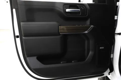Photos of 2019 Chevrolet Silverado 1500 RST for sale in Clinton, MO at Jim Falk Motors