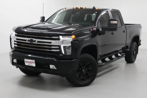More photos of 2022 Chevrolet Silverado 3500HD LTZ at Jim Falk Motors, MO