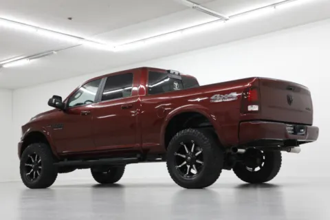 More photos of 2018 Ram 2500 Laramie at Jim Falk Motors, MO