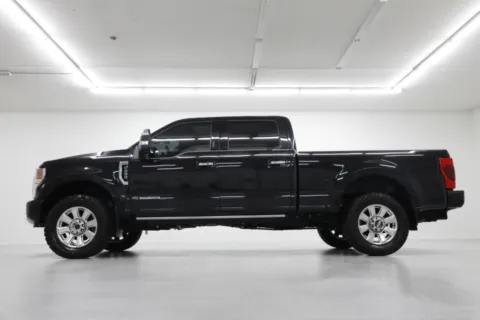 Another view of 2020 Ford Super Duty F-250 SRW Platinum for sale in Clinton, MO at Jim Falk Motors