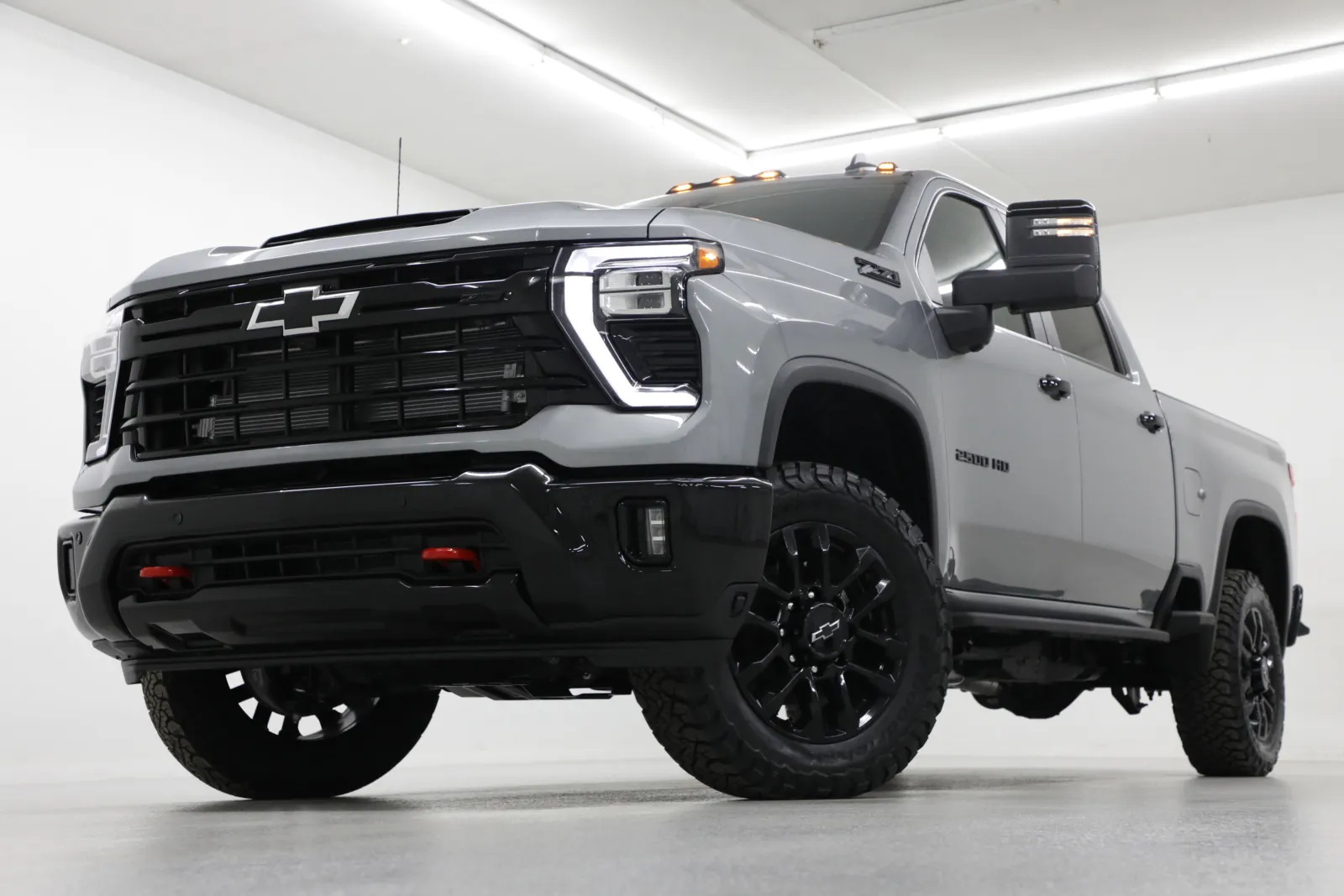 Gray 2026 Chevrolet Silverado 2500HD LT for sale in Clinton, MO