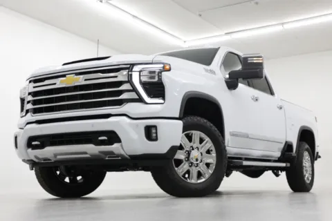 White 2026 Chevrolet Silverado 2500HD High Country for sale in Clinton, MO