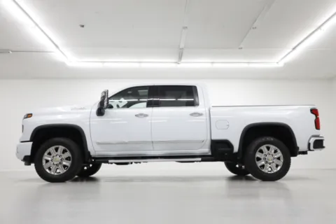 Another view of 2026 Chevrolet Silverado 2500HD High Country for sale in Clinton, MO at Jim Falk Motors