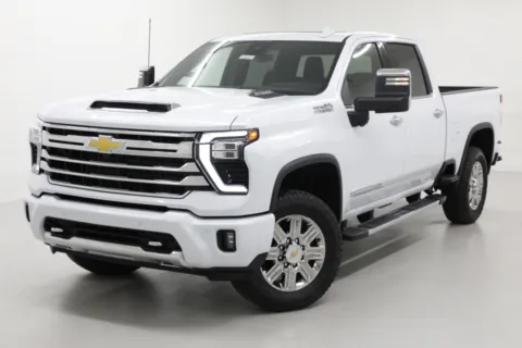 More photos of 2026 Chevrolet Silverado 2500HD High Country at Jim Falk Motors, MO