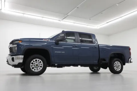 Photos of 2026 Chevrolet Silverado 2500HD LT for sale in Clinton, MO at Jim Falk Motors
