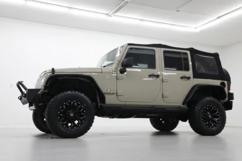 Photos of 2017 Jeep Wrangler Unlimited Sahara for sale in Clinton, MO at Jim Falk Motors