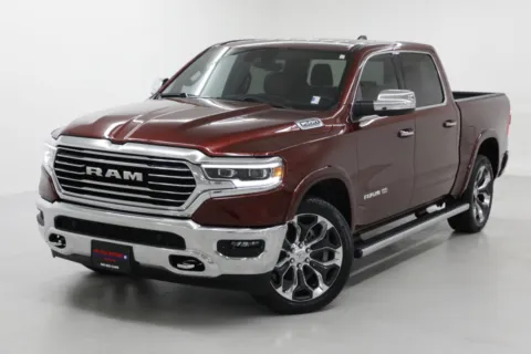More photos of 2022 Ram 1500 Longhorn at Jim Falk Motors, MO