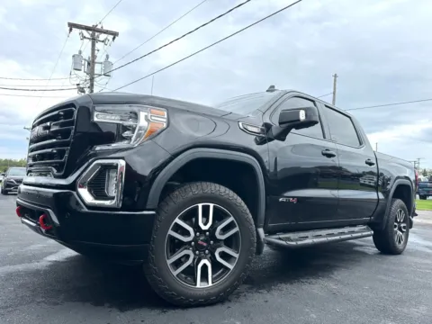 Black 2020 GMC Sierra 1500 AT4 for sale in Clinton, MO